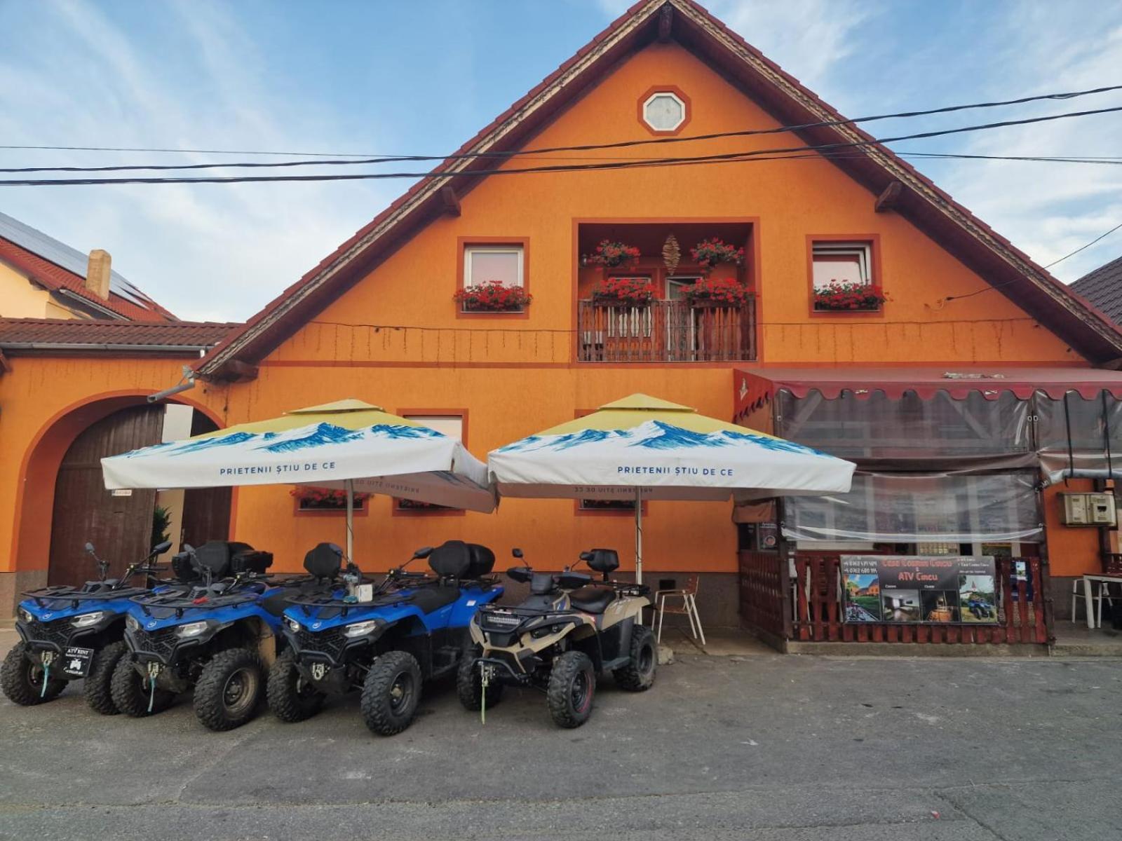 Hotel Casa Cosmin Cincu Exterior foto